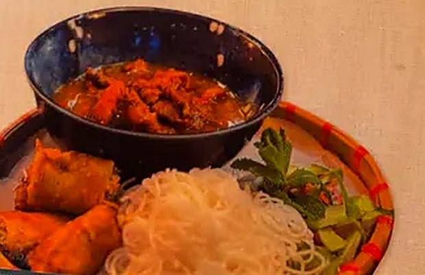 Bún thịt nướng